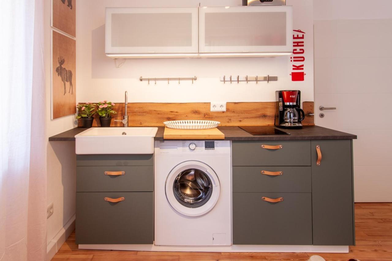 Modern & Spacious For Up To 8 Persons * Wurzburg