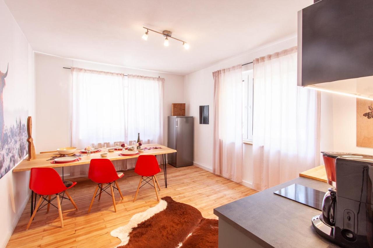 Apartment Modern & Spacious For Up To 8 Persons