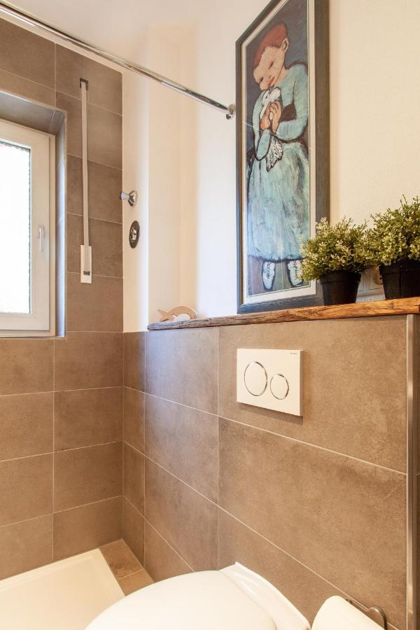 Modern & Spacious For Up To 8 Persons Wurzburg