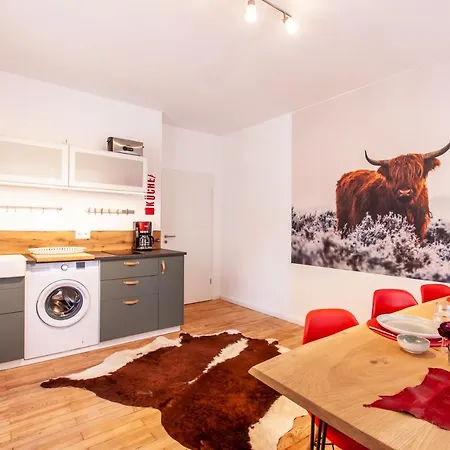 Modern & Spacious Apartment For Up To 8 Persons Würzburg Esterno foto